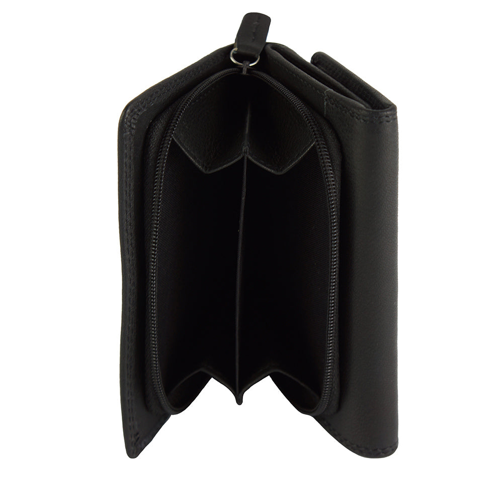 Farbe: Schwarz