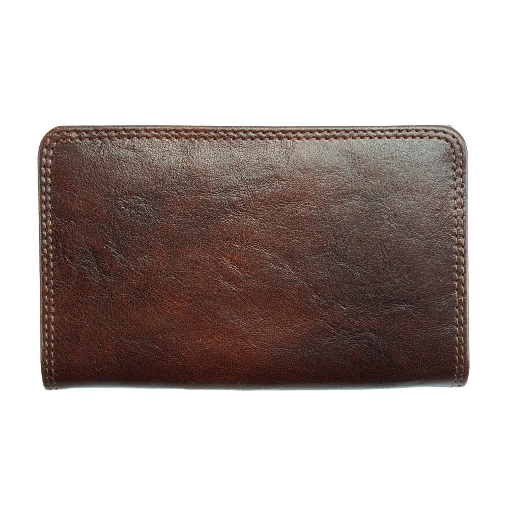 Farbe: Braun