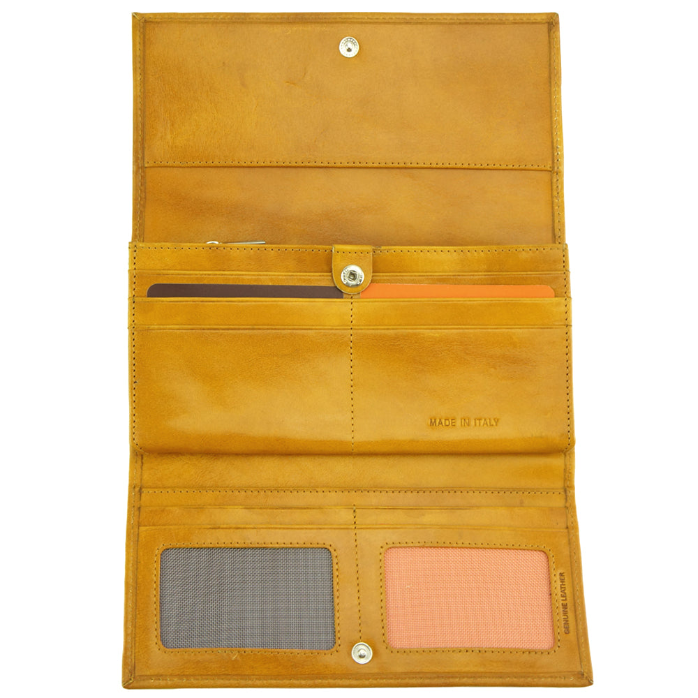Farbe: Gelb