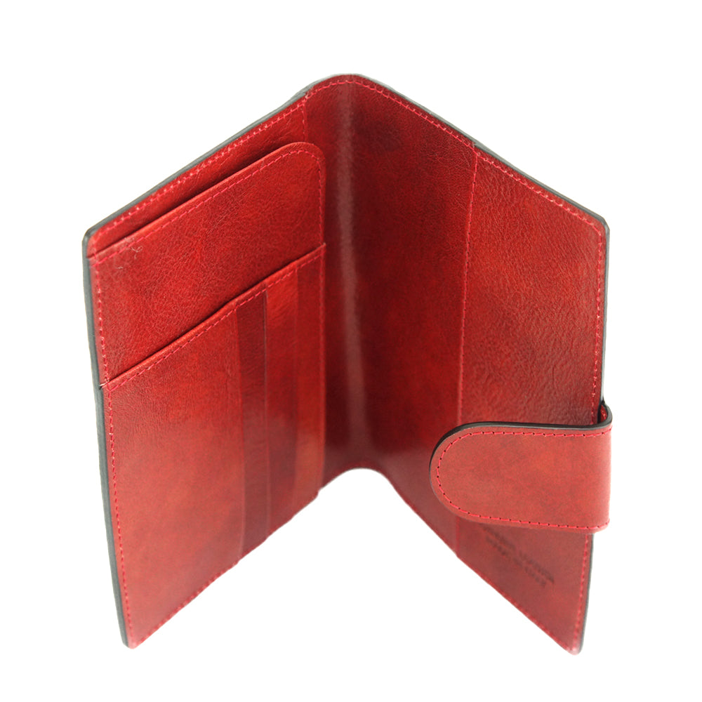 Farbe: Dunkelrot