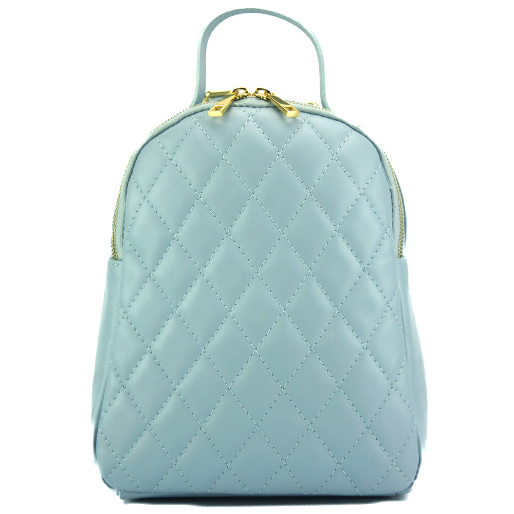 Farbe: Hellblau