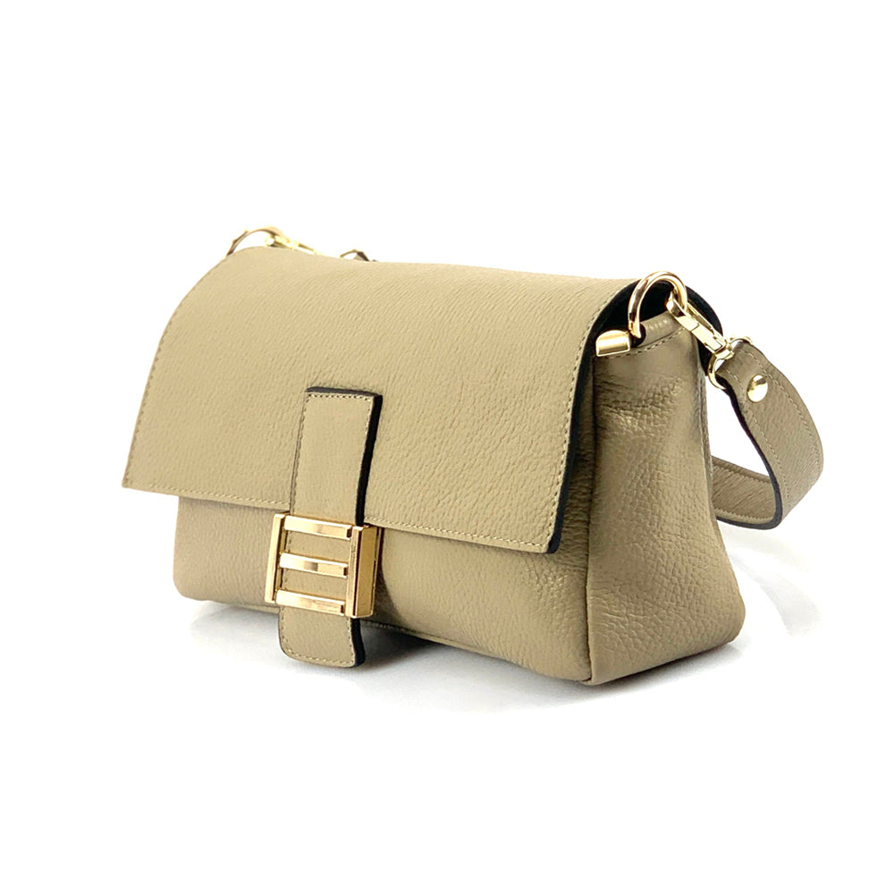 Farbe: Licht taupe