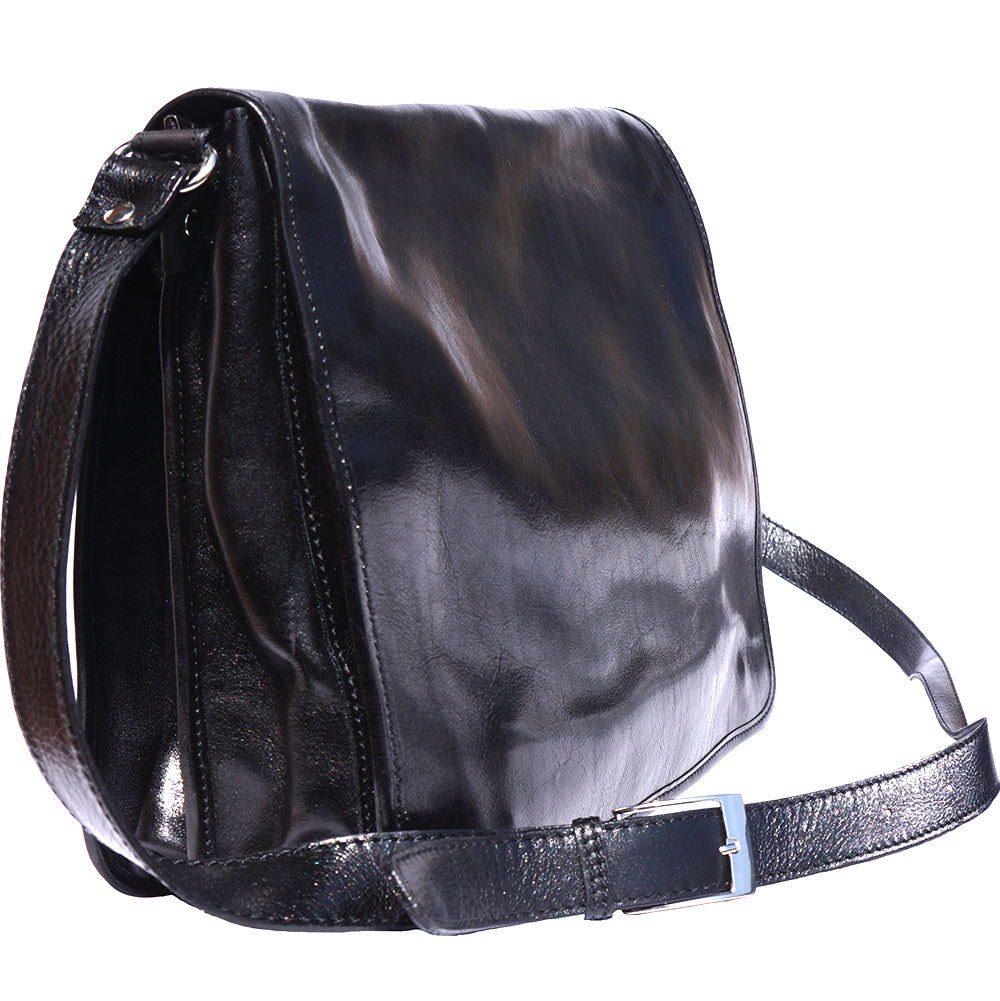 Farbe: Schwarz