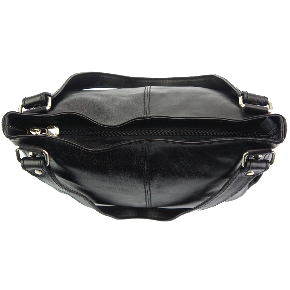 Farbe: Schwarz