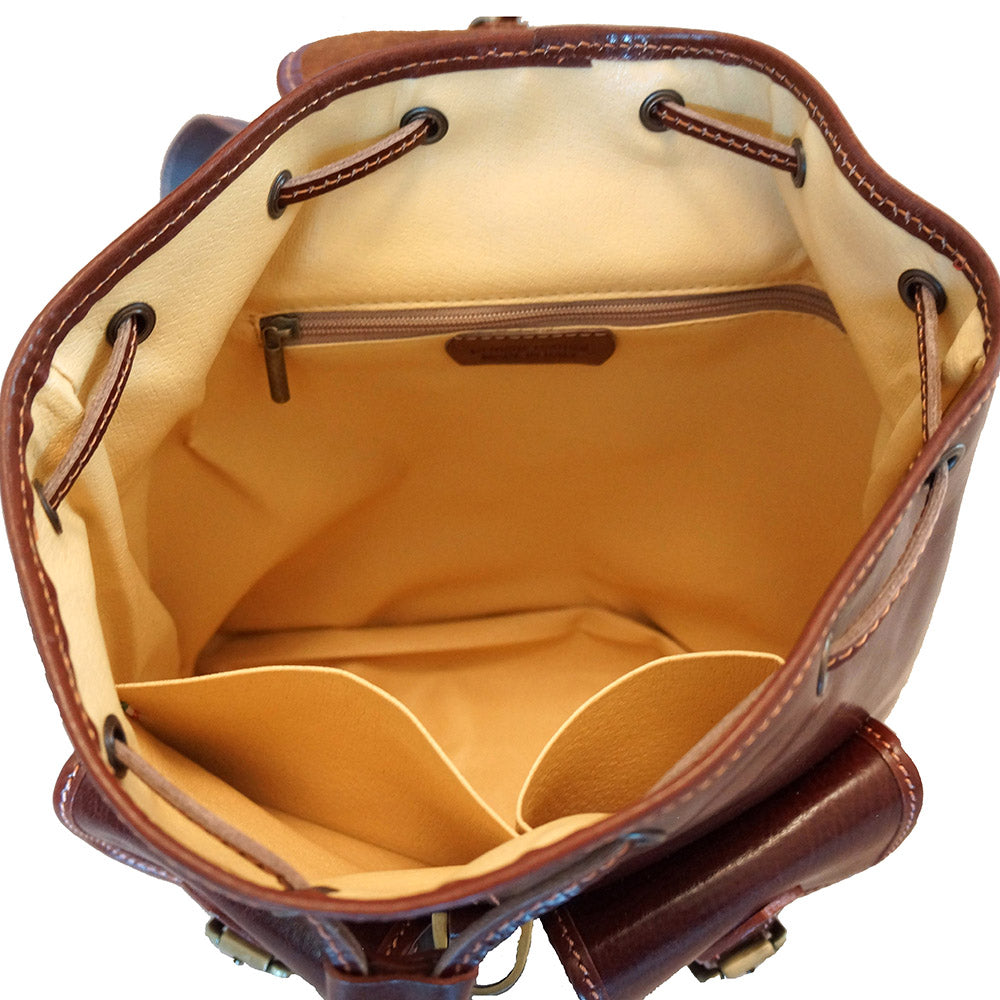 Farbe: Braun