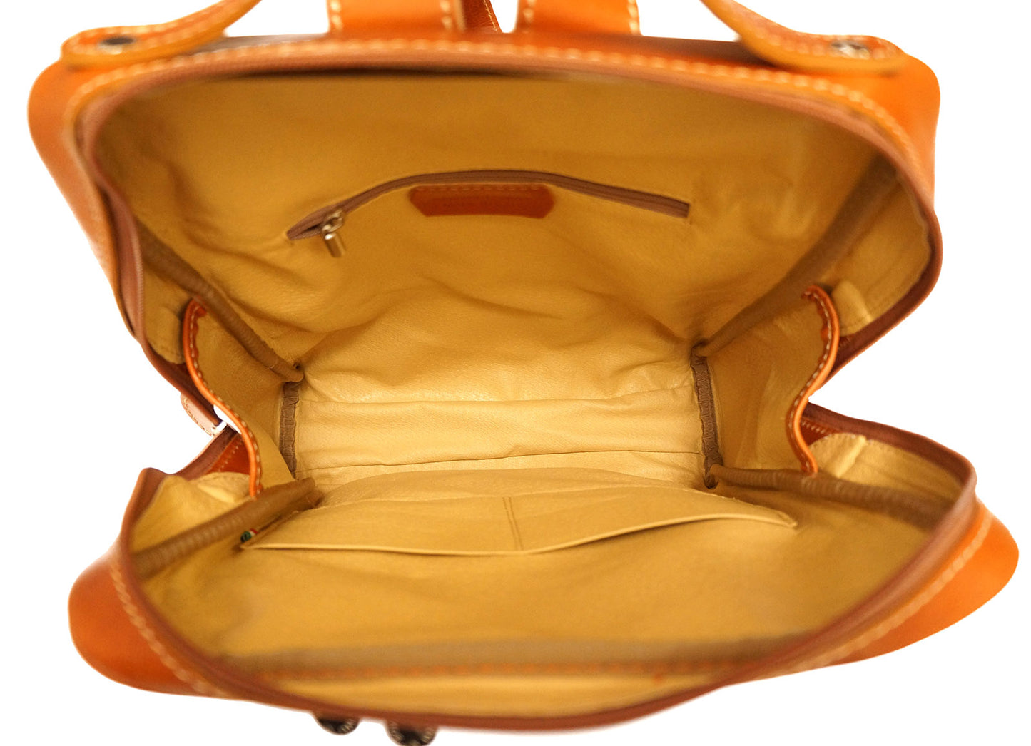 Farbe: Hellbraun