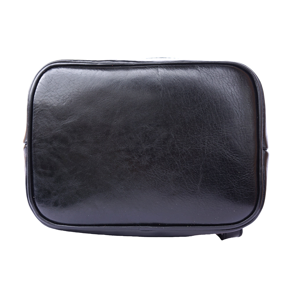 Farbe: Schwarz
