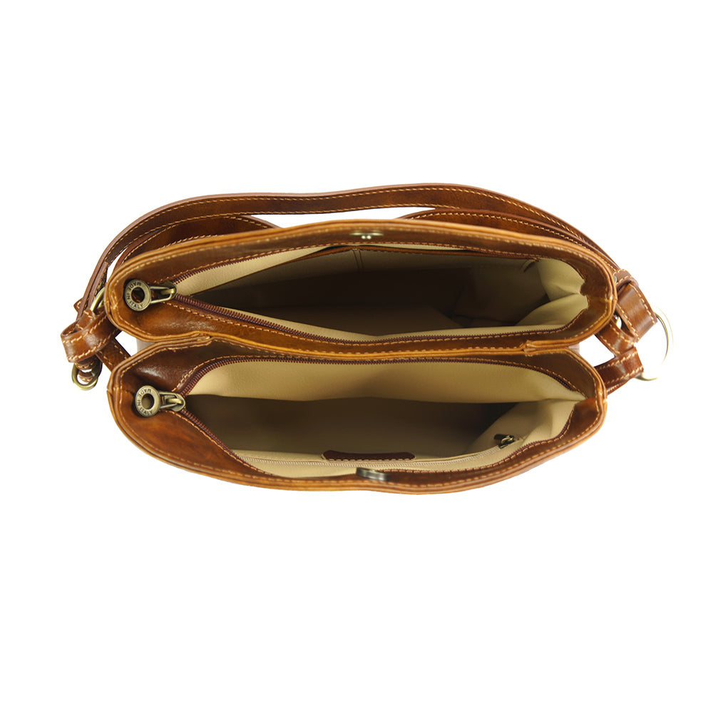 Farbe: Braun