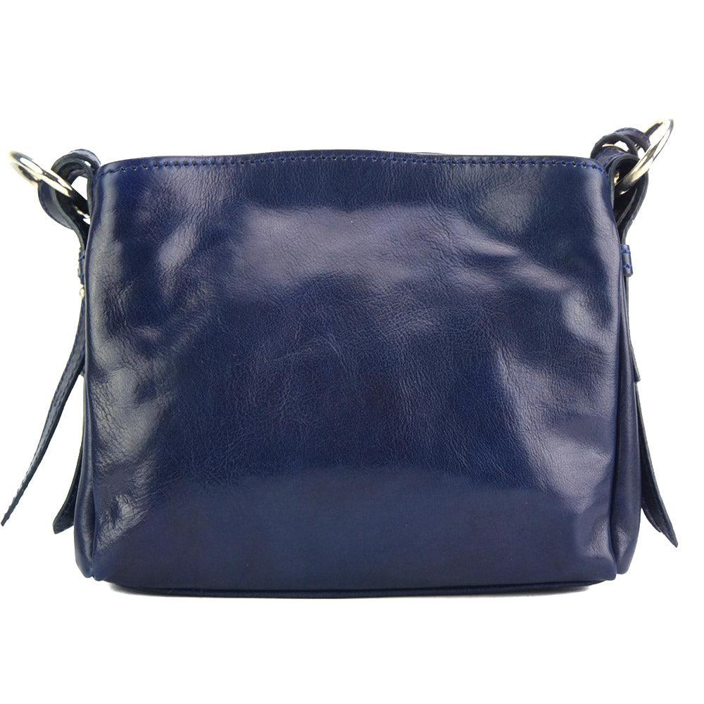 Farbe: Dunkelblau