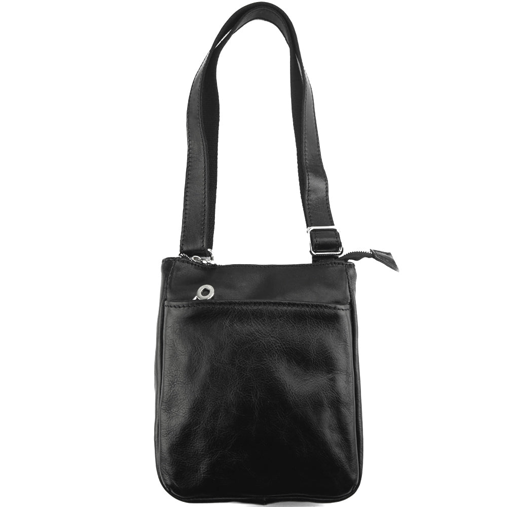 Farbe: Schwarz
