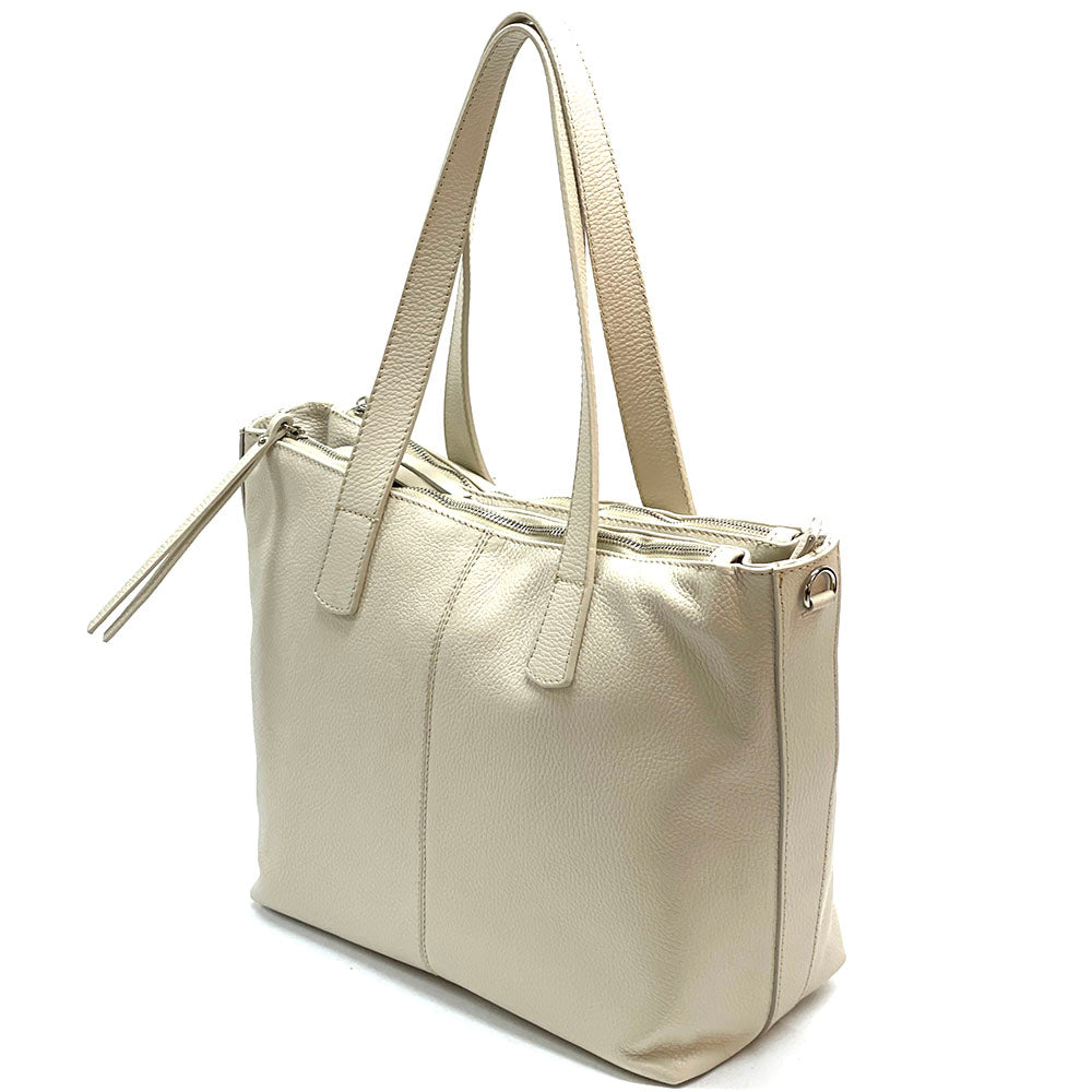 Farbe: Beige
