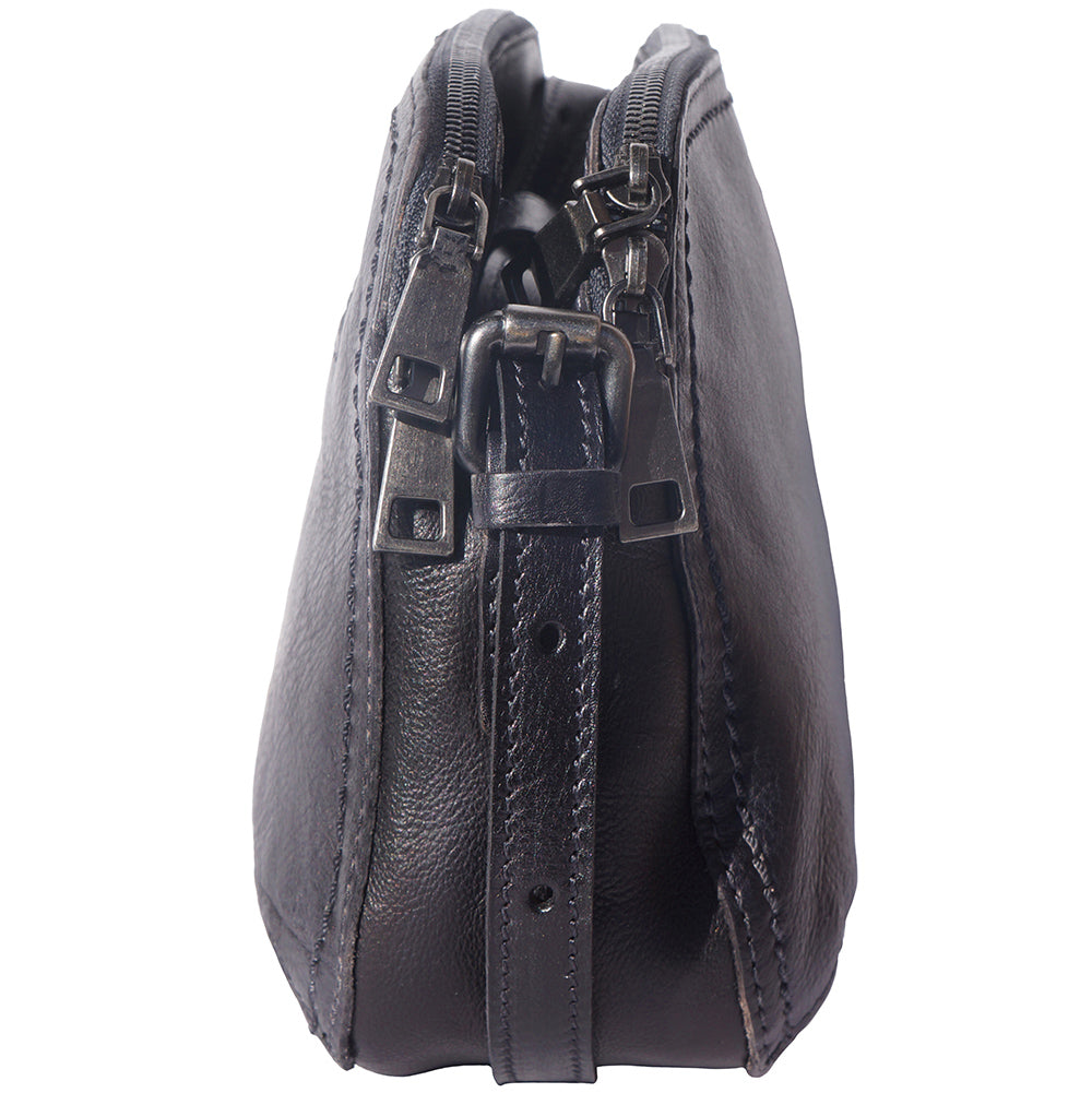 Farbe: Schwarz