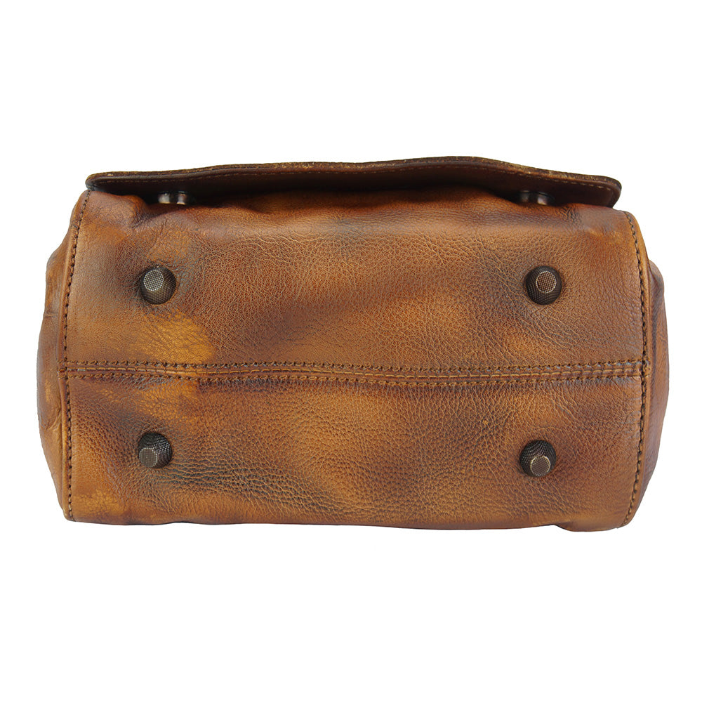 Farbe: Braun