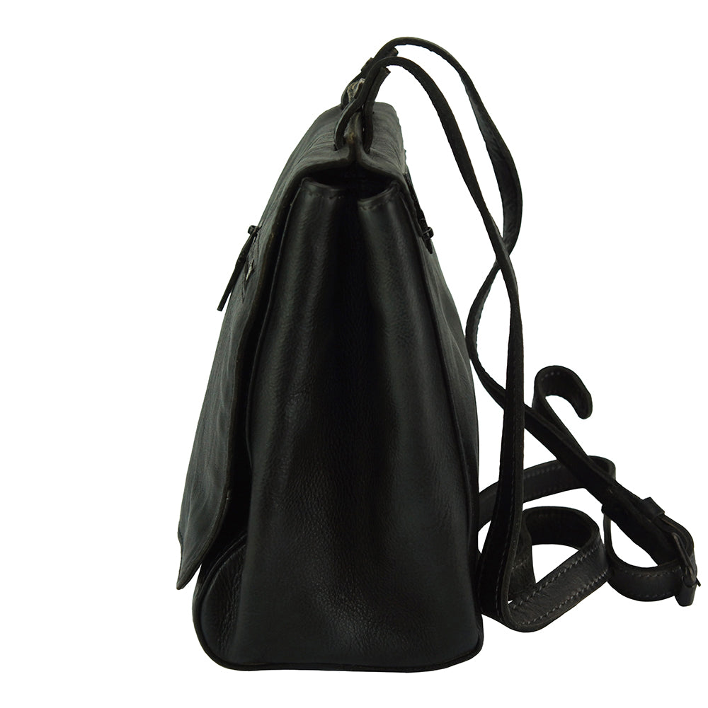 Farbe: Schwarz
