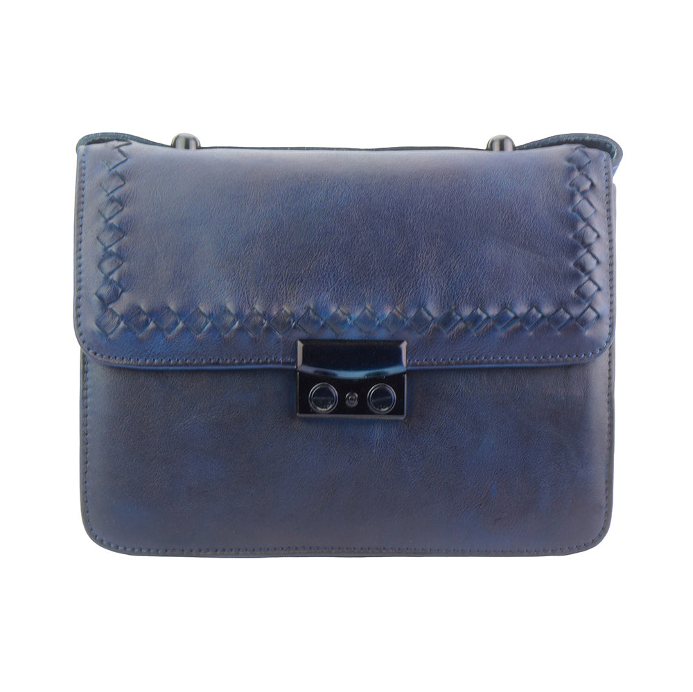Farbe: Dunkelblau