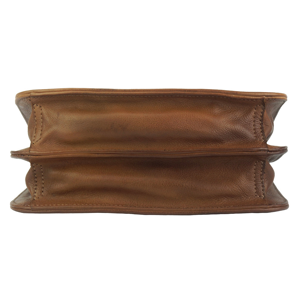 Farbe: Braun