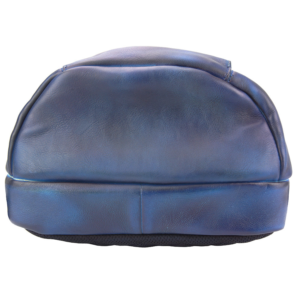 Farbe: Dunkelblau