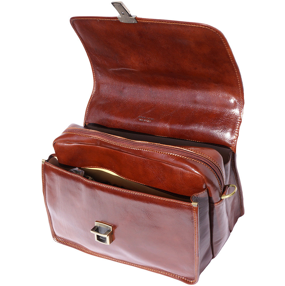 Farbe: Braun