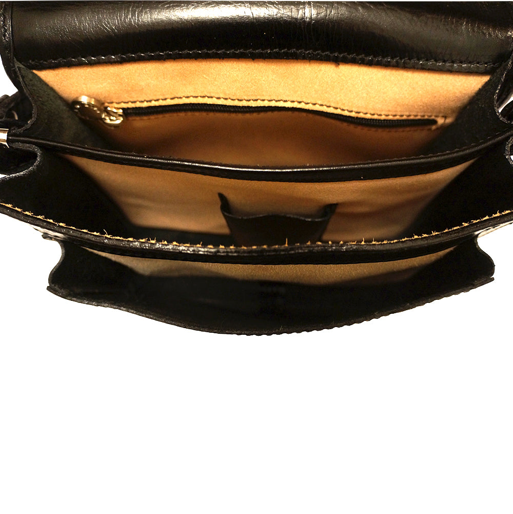 Farbe: Schwarz