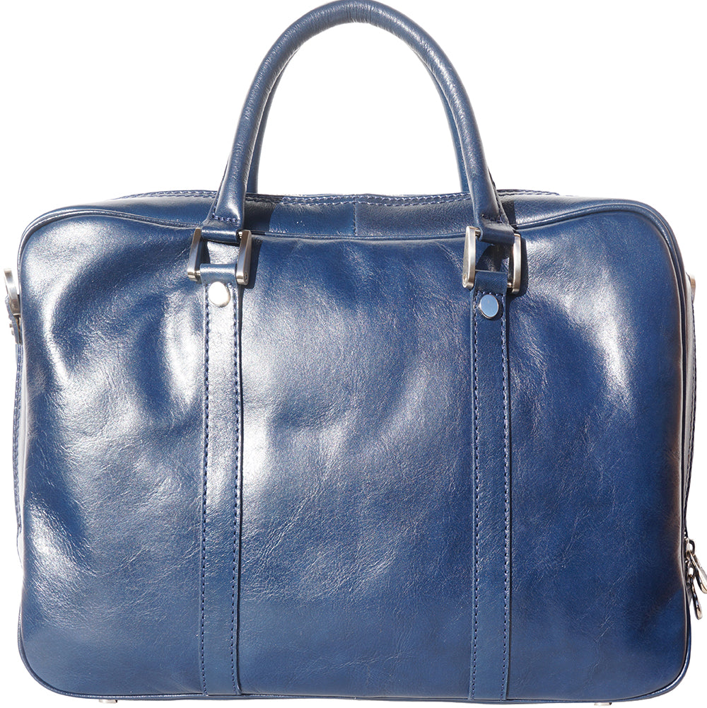Farbe: Dunkelblau