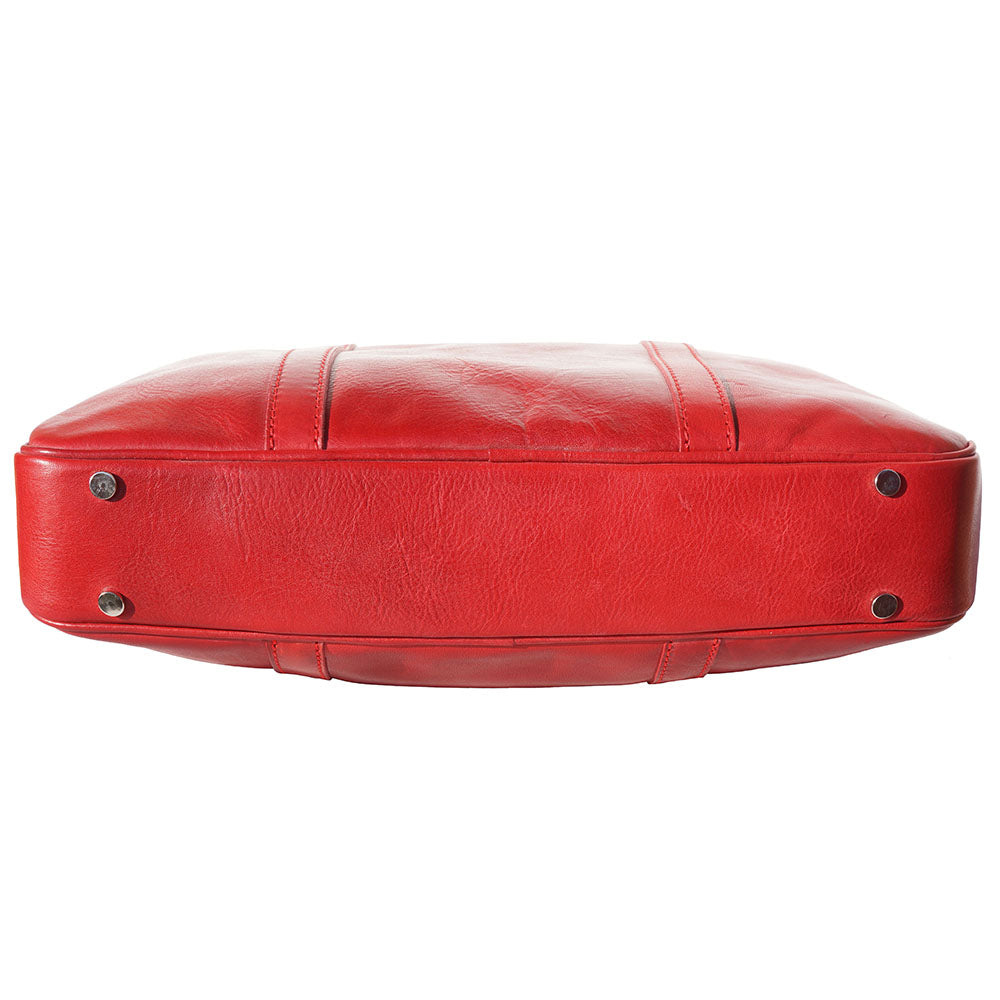 Farbe: Dunkelrot