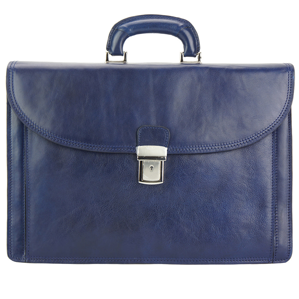 Farbe: Dunkelblau