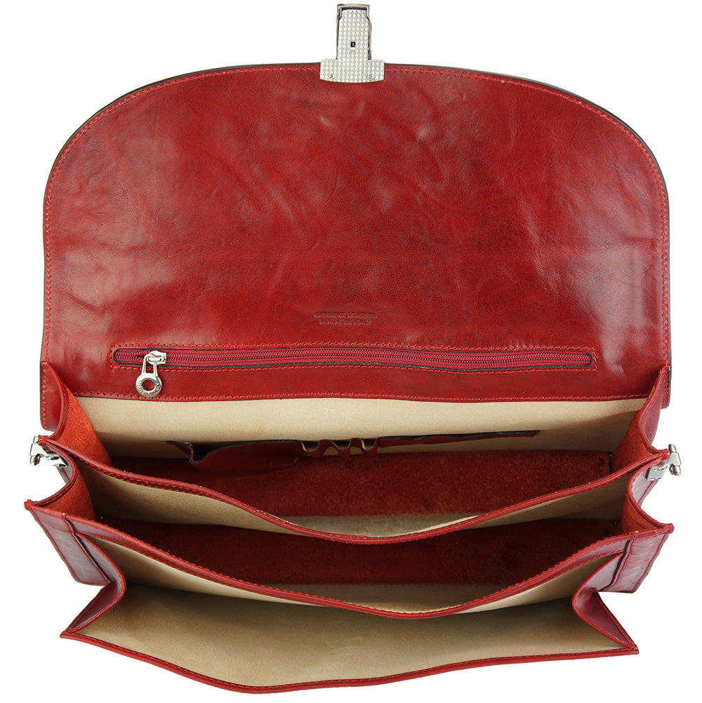 Farbe: Hellrot