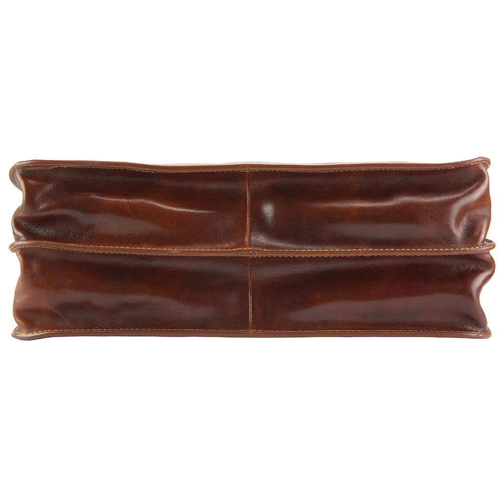 Farbe: Braun