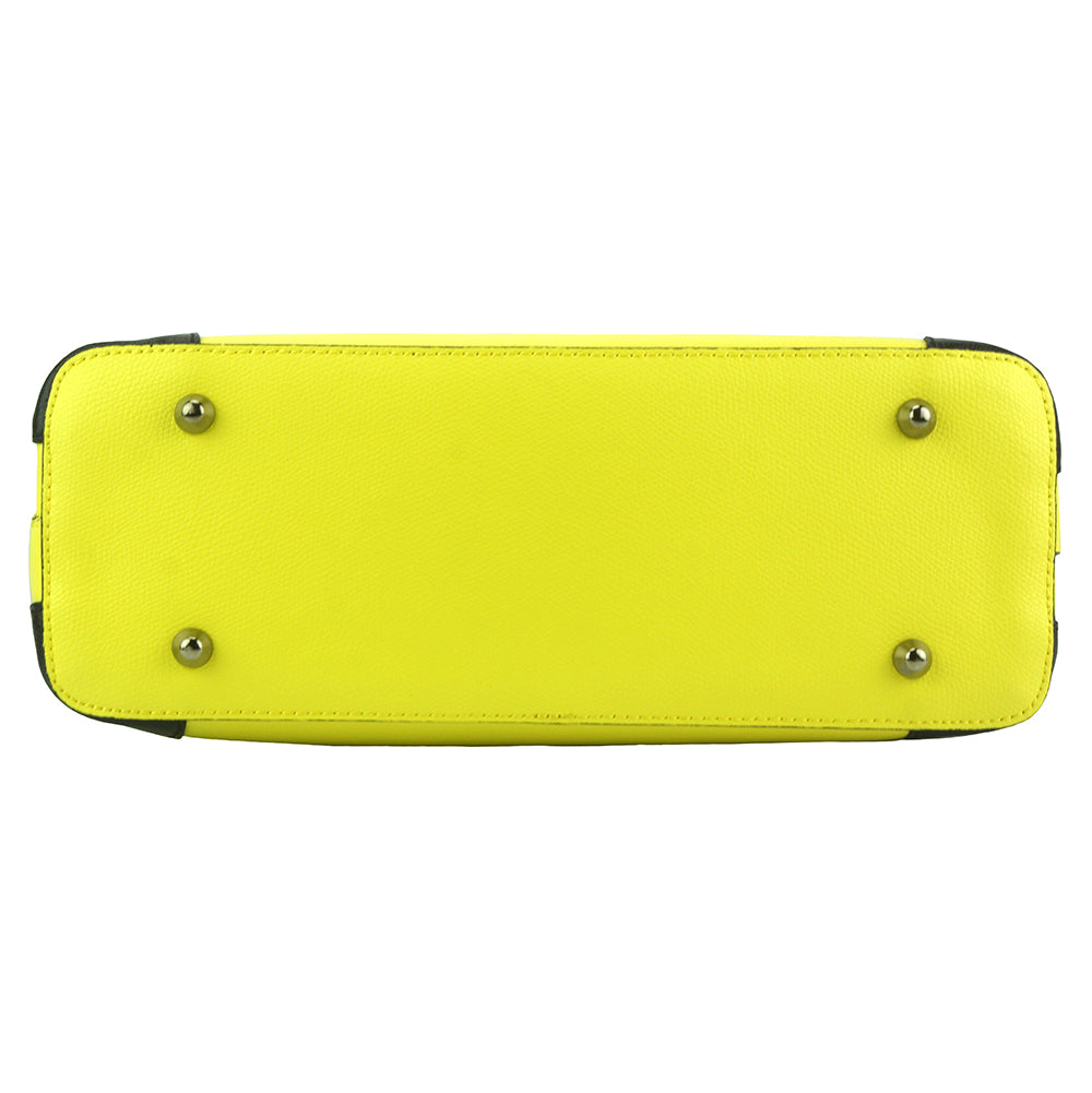 Farbe: Gelb
