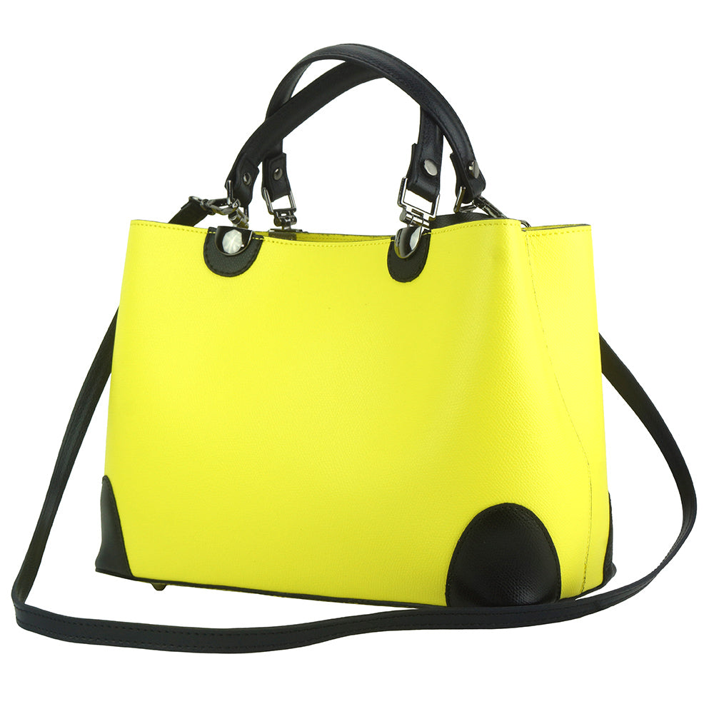 Farbe: Gelb