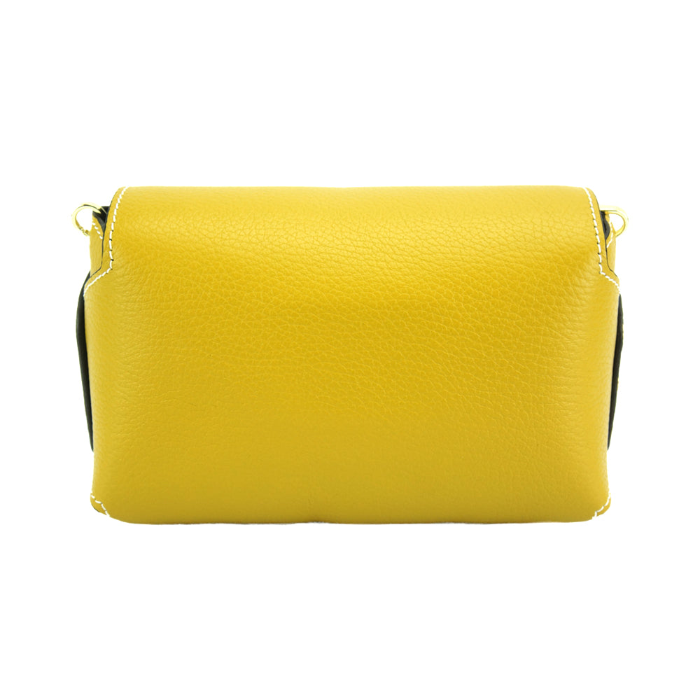 Farbe: Gelb