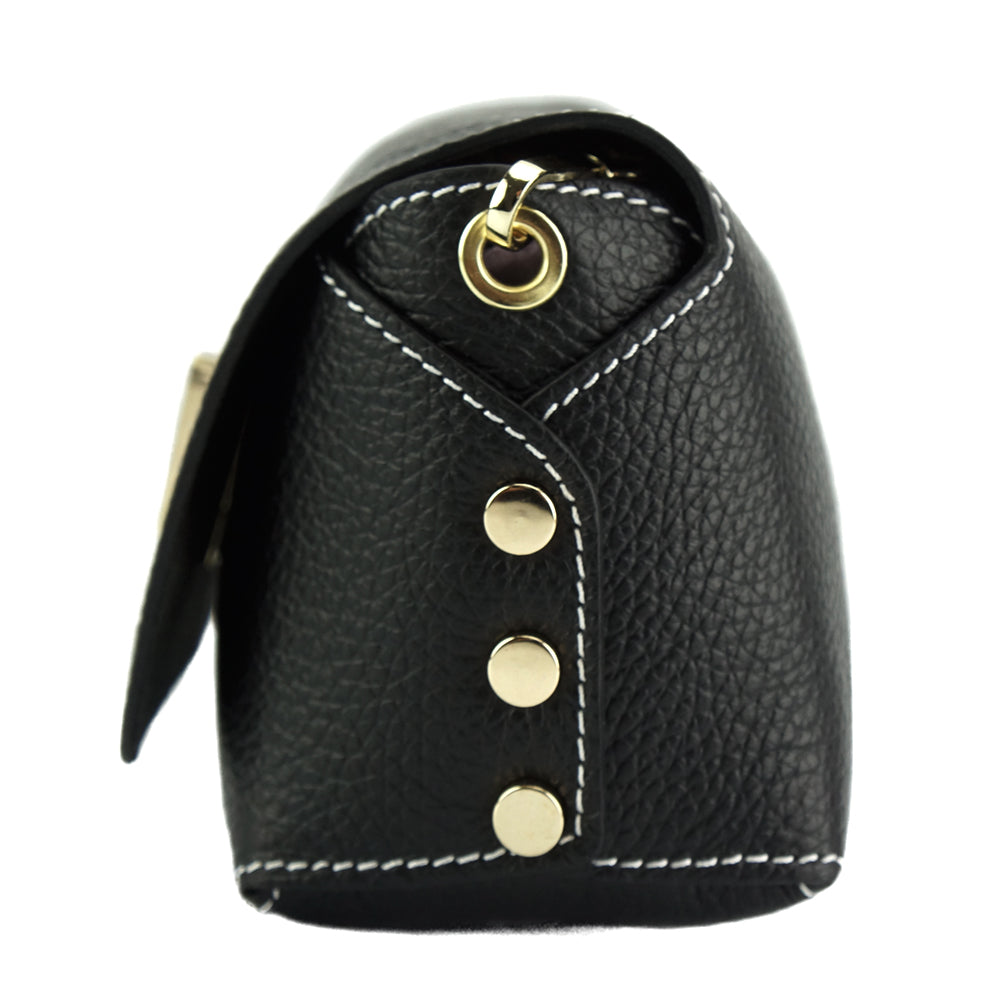 Farbe: Schwarz