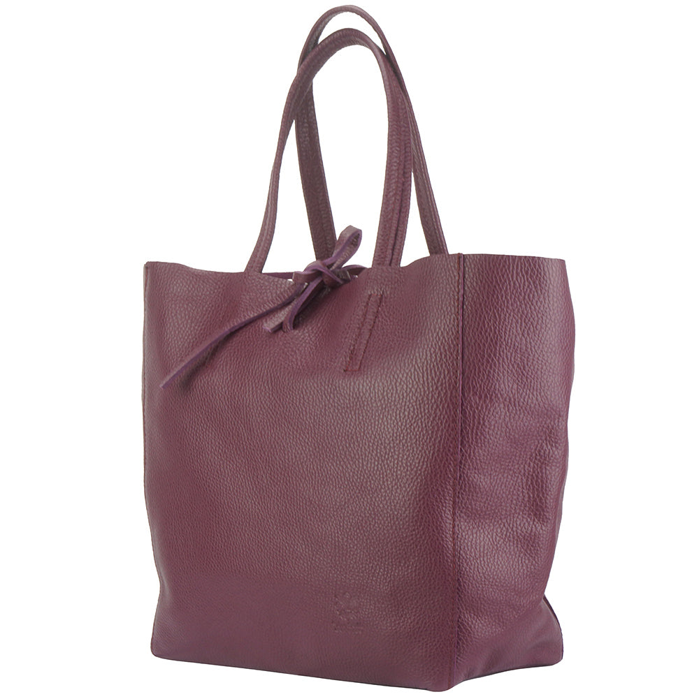 Farbe: Bordeaux
