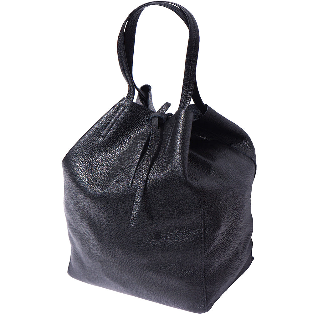 Farbe: Schwarz