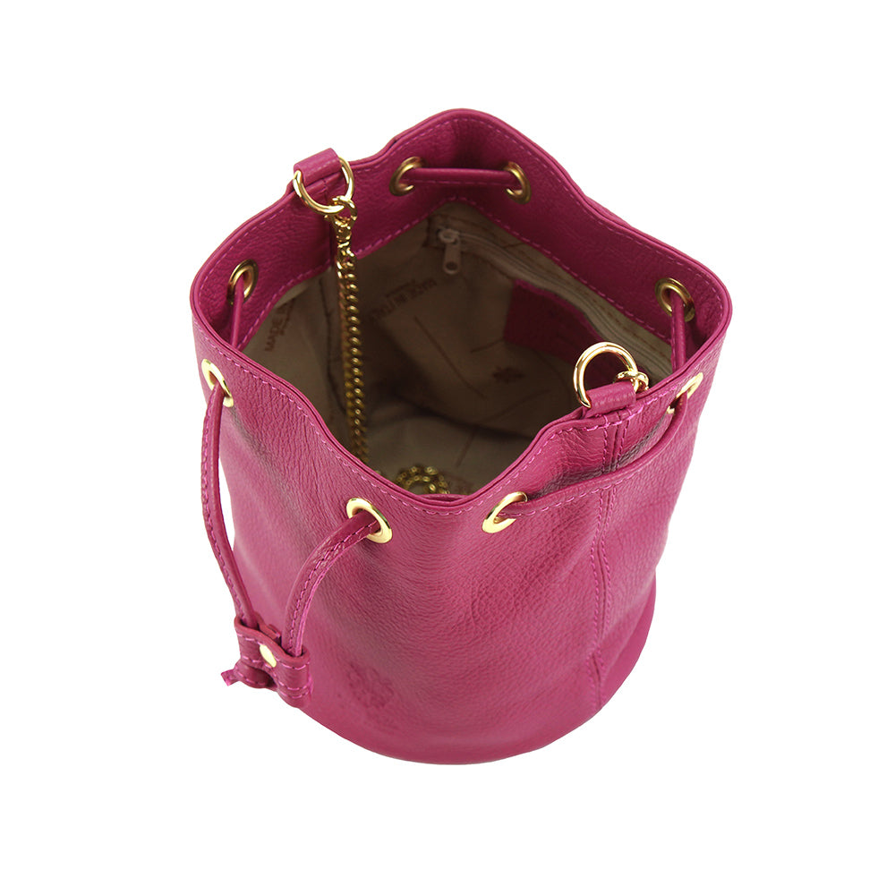 Farbe: Fuchsie