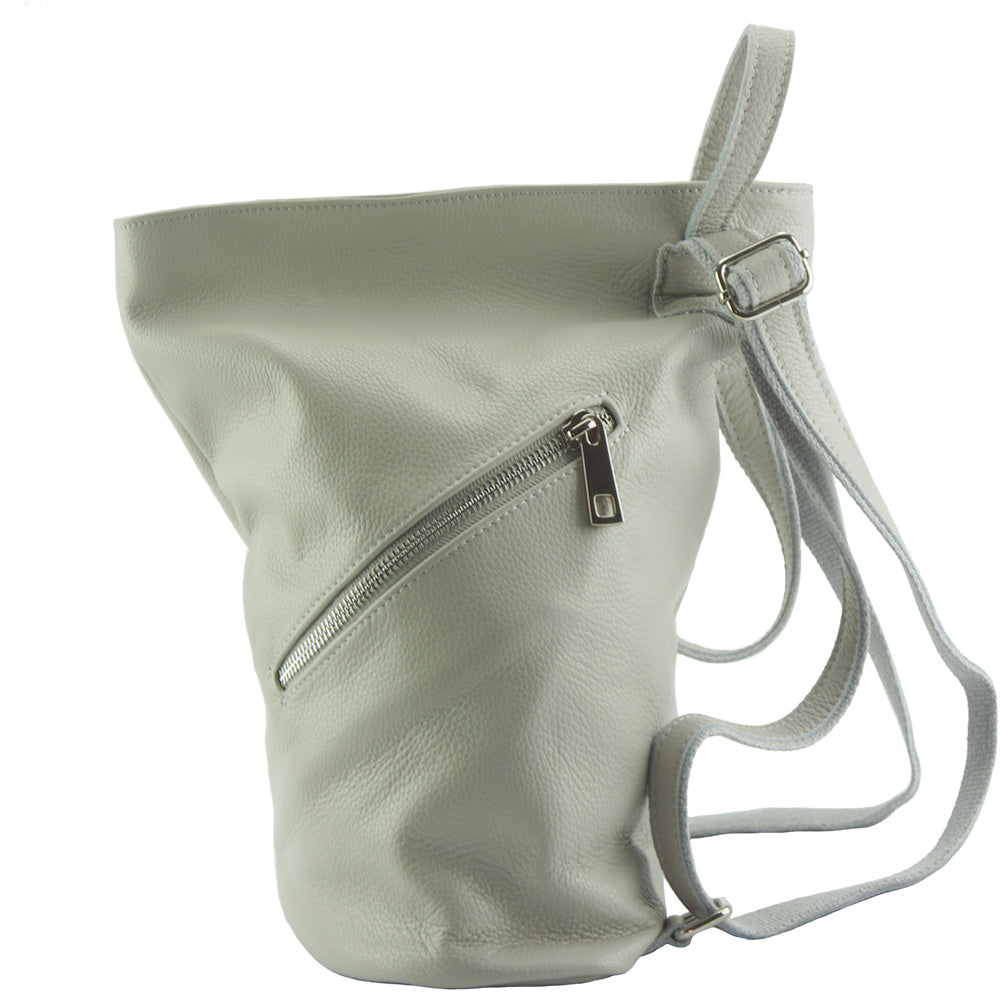Farbe: Grau