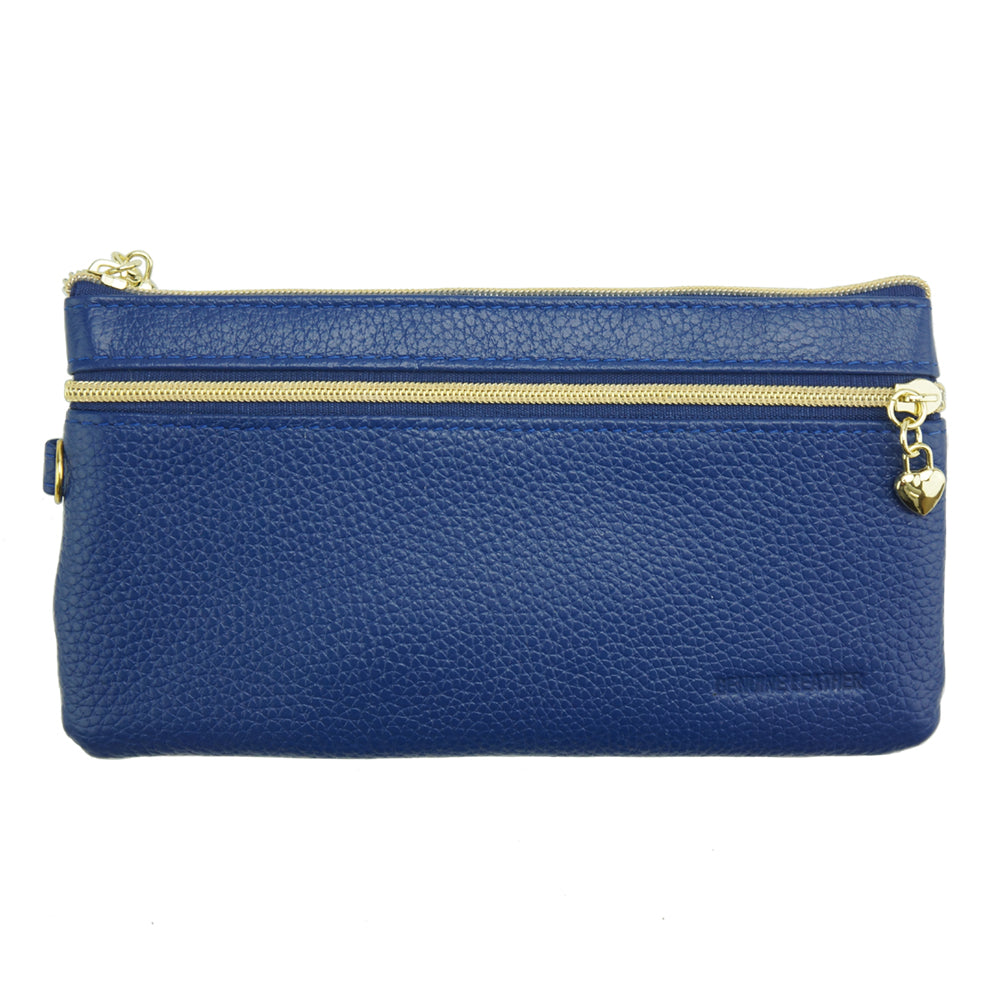 Farbe: Signalblau