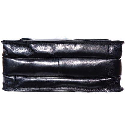 Farbe: Schwarz