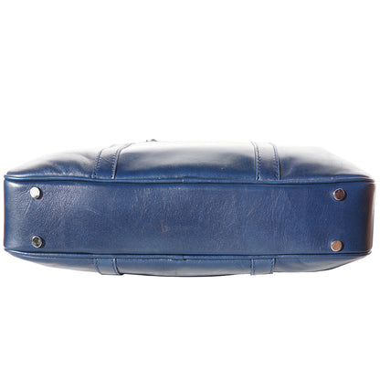 Farbe: Dunkelblau