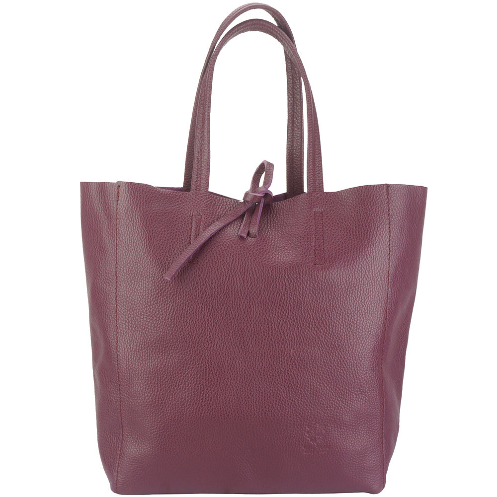 Farbe: Bordeaux