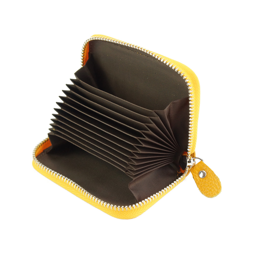 Farbe: Gelb