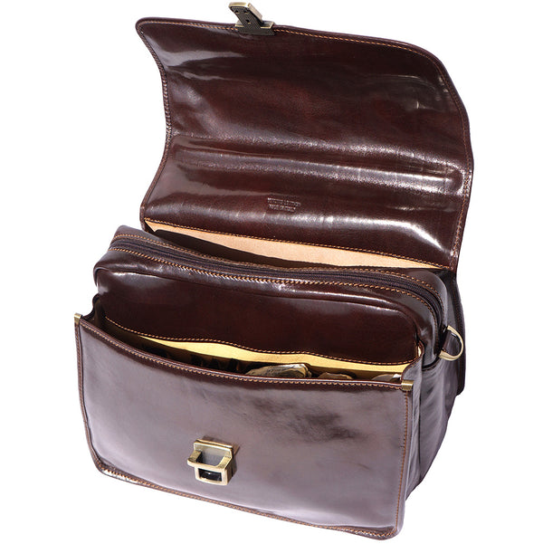 Handcrafted calfskin laptop bags with three compartments